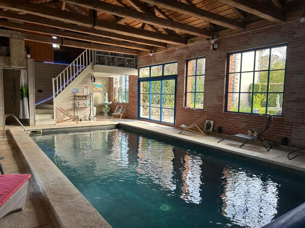 Le Château de Failloux, Piscine intérieure et Sauna