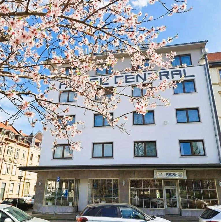 Hotel Central Hauptbahnhof