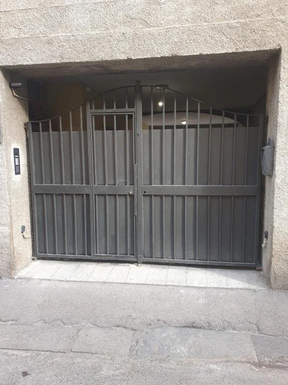 Casa n 1 con parcheggio privato e colonnina ricarica